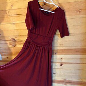 Eshakti Long Red dress